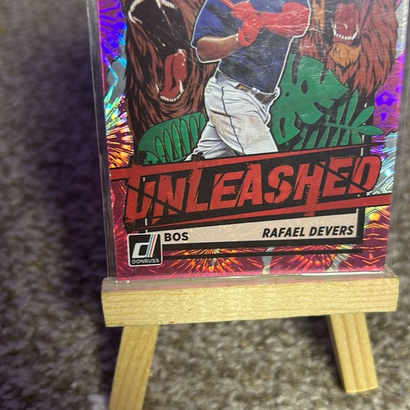 Rafael Devers Panini Donruss Pink Unleashed MLB Baseball Card #UNL25 Boston - Picture 2 of 4